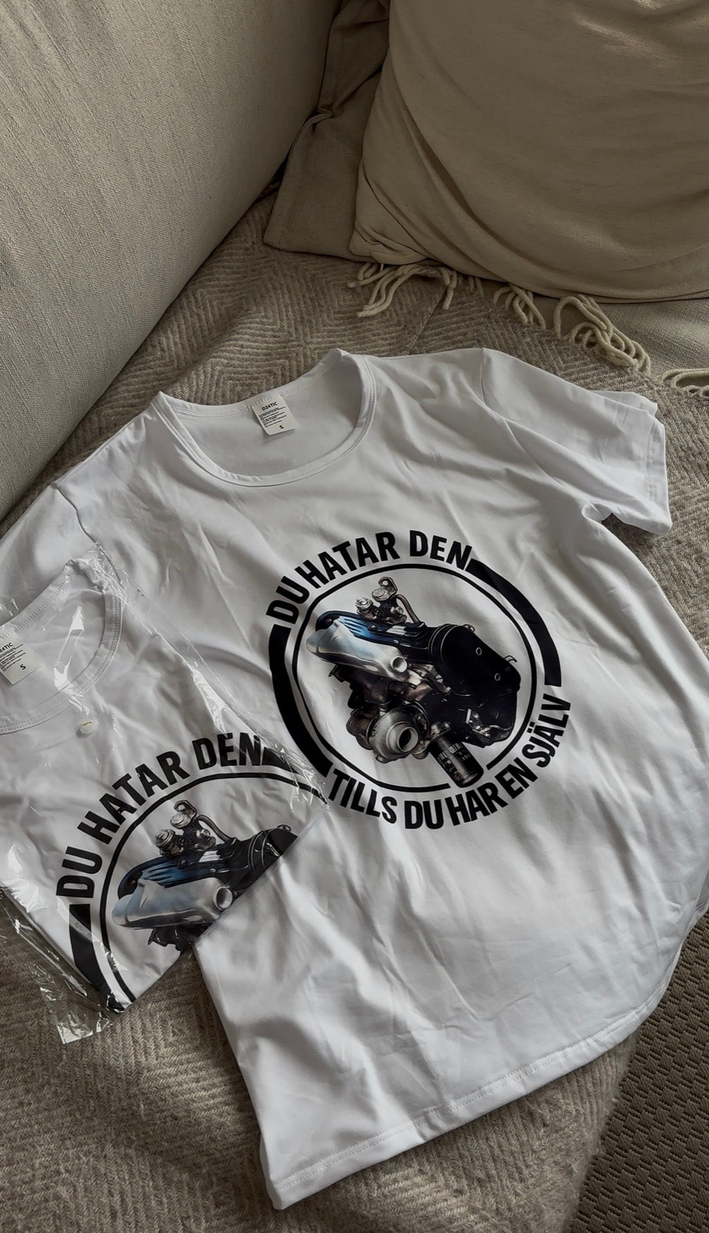 D24TIC T-SHIRT